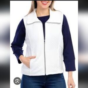 Women's White Quilted Vest Size M